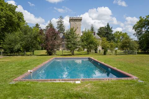 Bignon deux chic 15 couch Pool