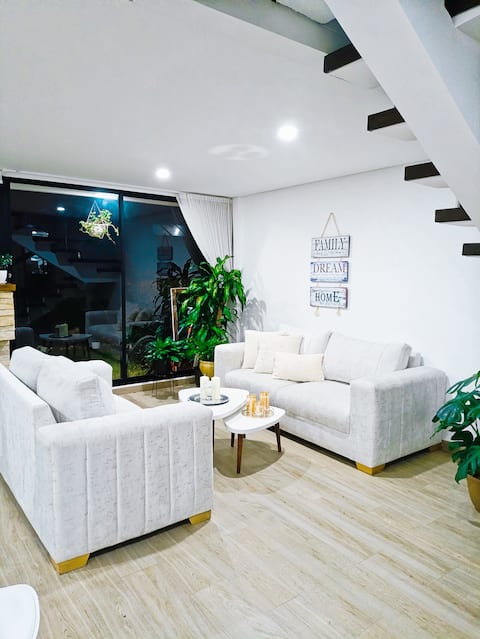 Luxury house in the savannah