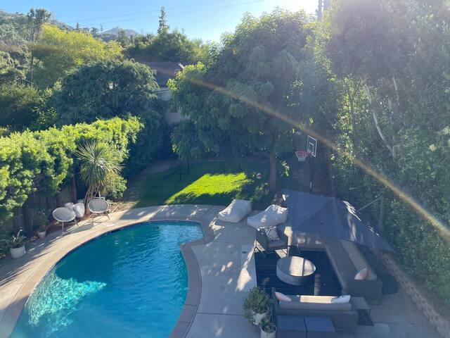 Peaceful home near Rose Bowl