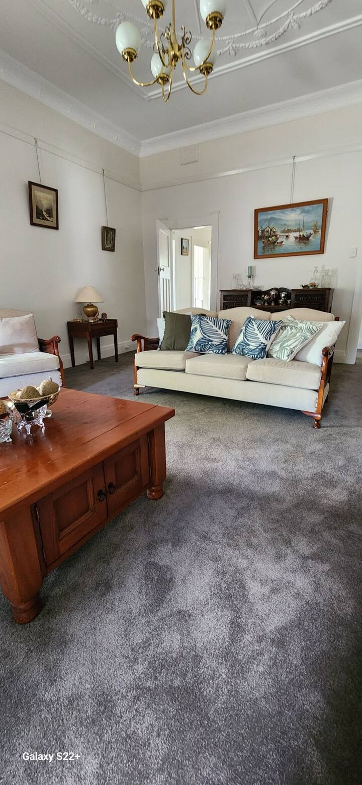 Alkira Lodge On Orange Number 1 In Parkes - 帕克斯