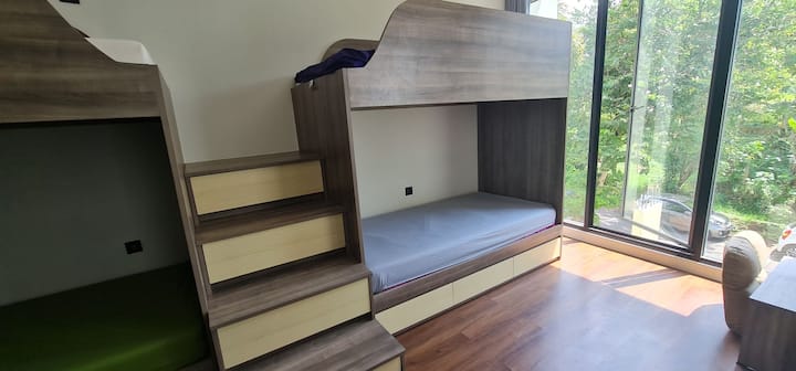 საძინებელი 2