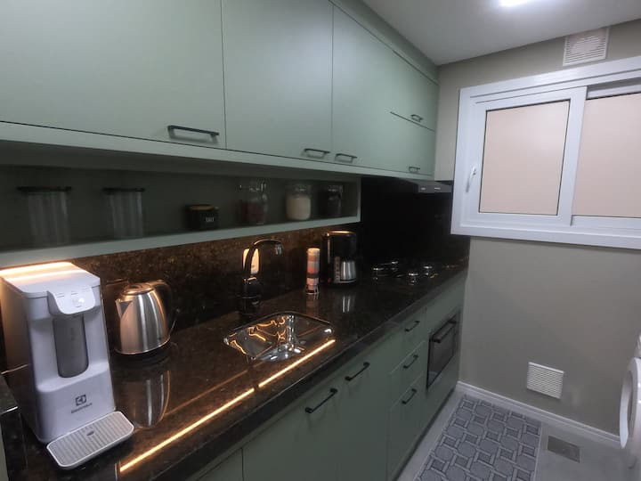 Ap Novo_6 Hóspedes_garagem_ar Cond_wifi_elevador - Gramado