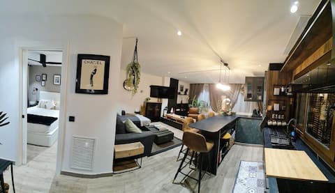 Successful Airbnb property: Brand new! Apartment in Castelló D'empúries