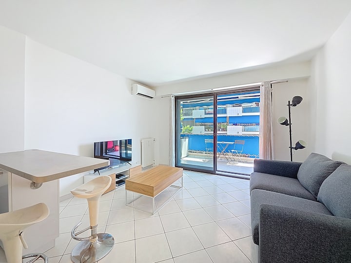 Studio Avec Terrasse Au Cœur De Juan Les Pins - Antibes