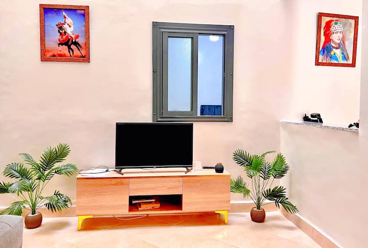 Cœur De Ville : Bel Appartement Moderne - Agadir