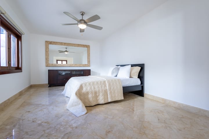 A simple, airy space designed for a comfortable stay.