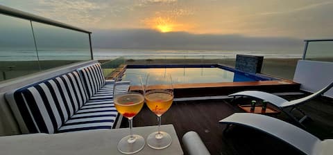 Casa Neptuno - view and direct exit to the sea