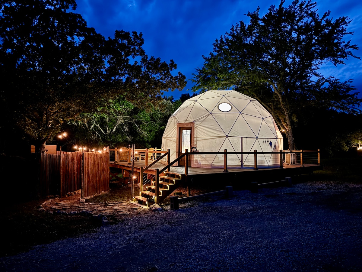 The OG Romantic Glamping Escape 2hrs from DFW/OKC Dome houses for