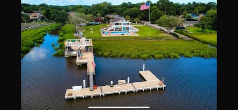 North Charleston, Dream River House