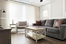 Cherry Street Retreat A | 2BD/1BA Apt near River
