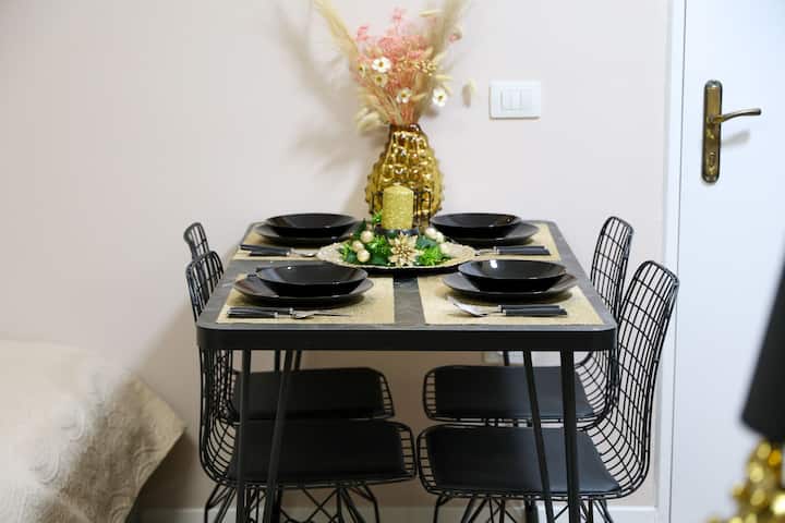 Smart Stay-2, Near New Bazaar Tirana - Albania