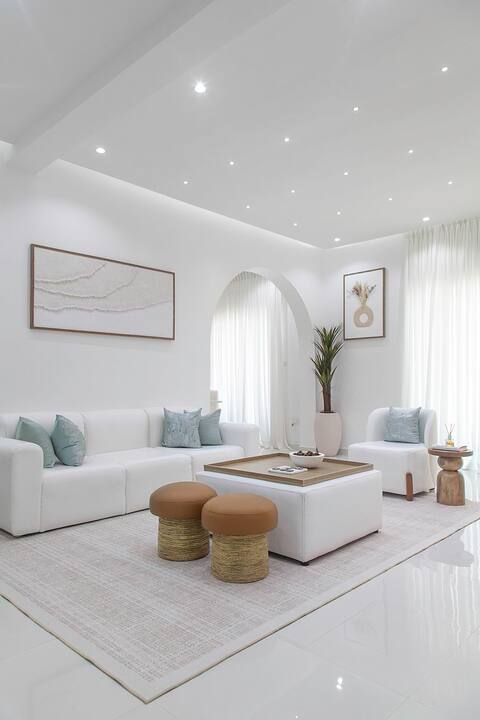 Premium Seaview Penthouse in Oniru, VI /24HR Power