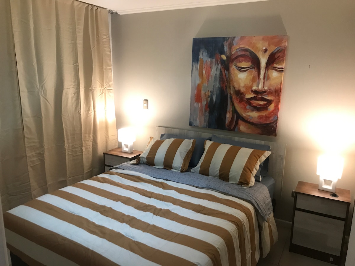 Ambienti i dhomës së gjumit