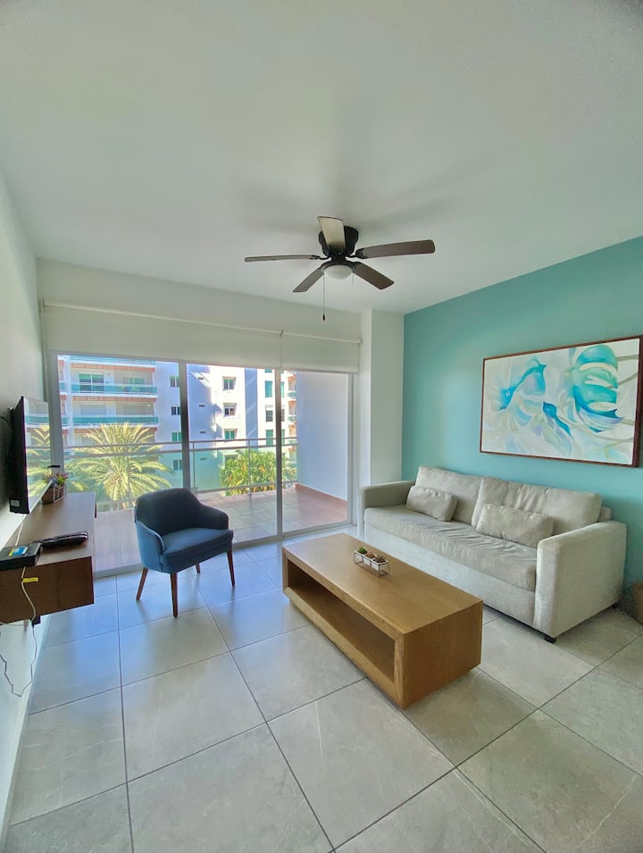 Condo Con Vista A La Marina En Pacifika Para 8 - Mazatlán
