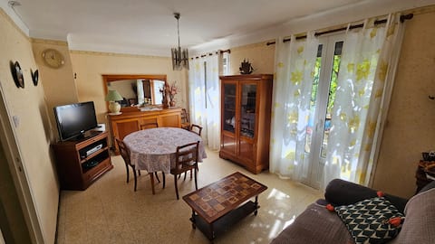 3 bedroom house with garden