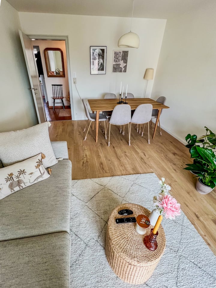 Home Of Joy • Cozy, Bright, Well Connected - Zürich