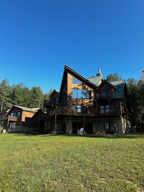Sunset Lodge at Rocky River Valley