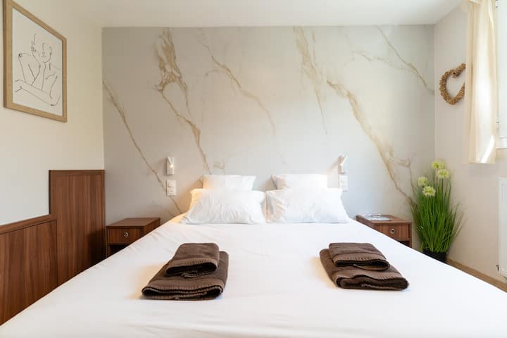 غرفة النوم 1