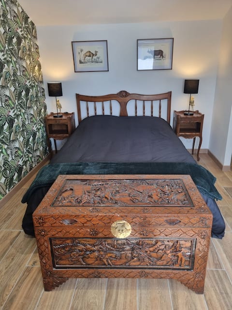 Adventurous private apartment