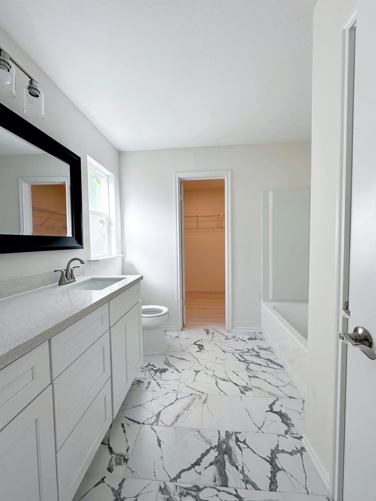 Master Bedroom · En-suite — Tech Ridge, North Austin — Masaya Hospitality