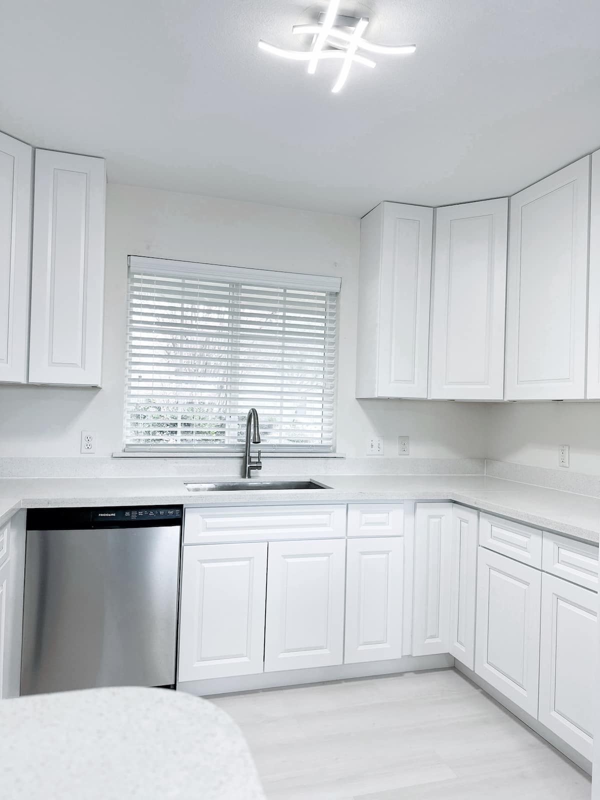 Bright & Airy Room — Tech Ridge, North Austin — Masaya Hospitality