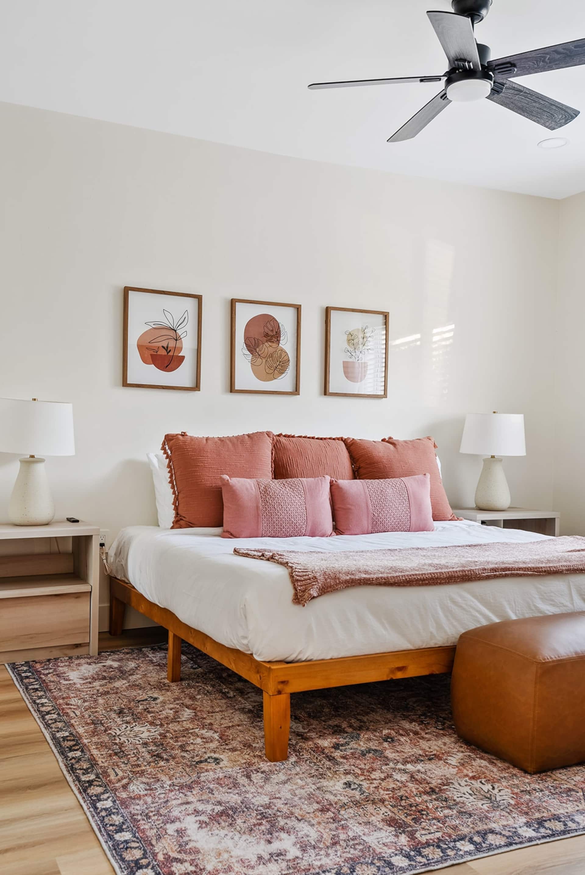 Paradise Valley area condo with heated pool and gym,  near Mayo Clinic. — photo 4