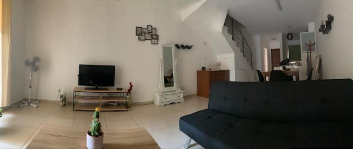 Wellnessel 2 Hálószobás Apartman - Pafos