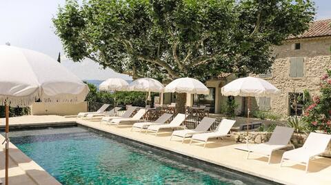 Exceptional Provencal Mas