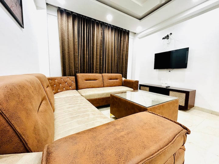 Willow Wave (2bhk)-sector-85, Near Fortis, Cp Mall - Sahibzada Ajit Singh Nagar
