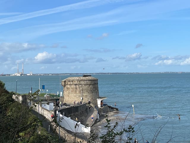 Apartment on Dublin Bay 2 Double bedrooms en suite