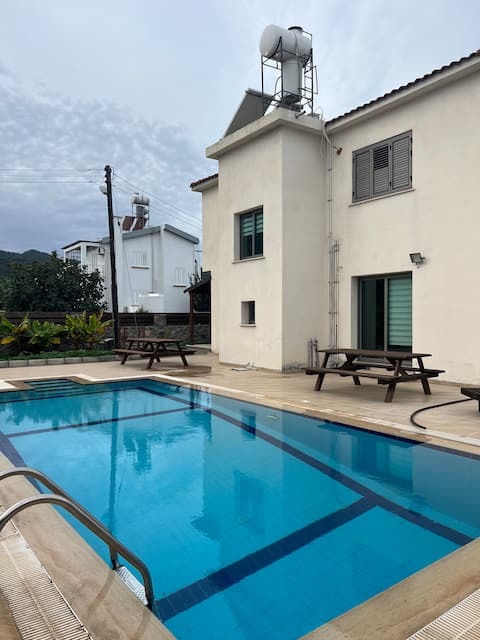 ZeYTiN ViLLa