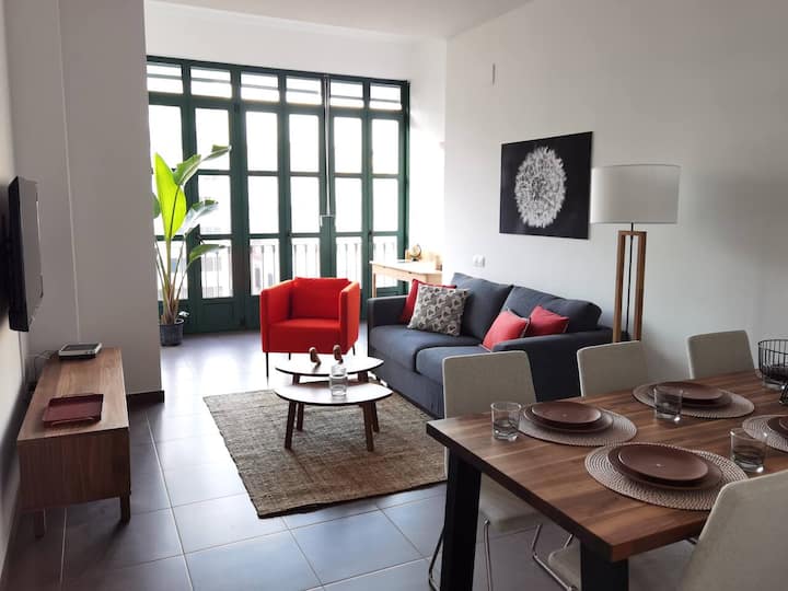 Central Barcelona | Spacious 2br | Pool | A/c - Barcelone
