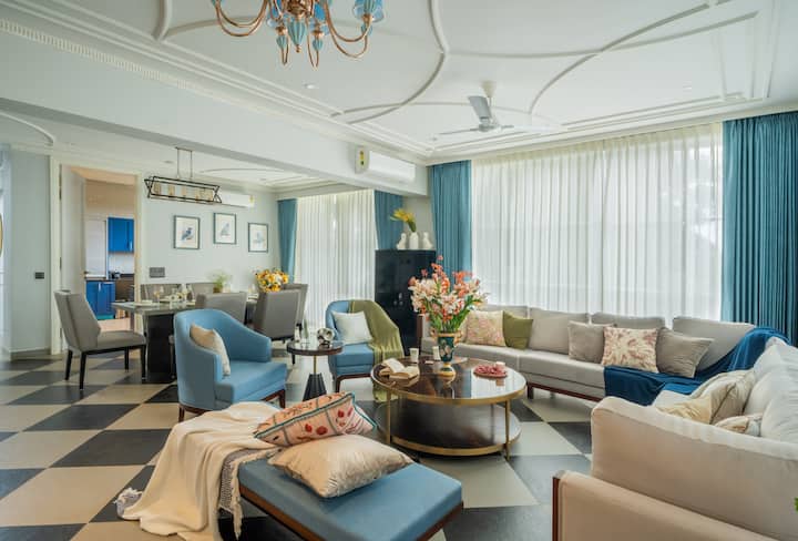 Living room image 8