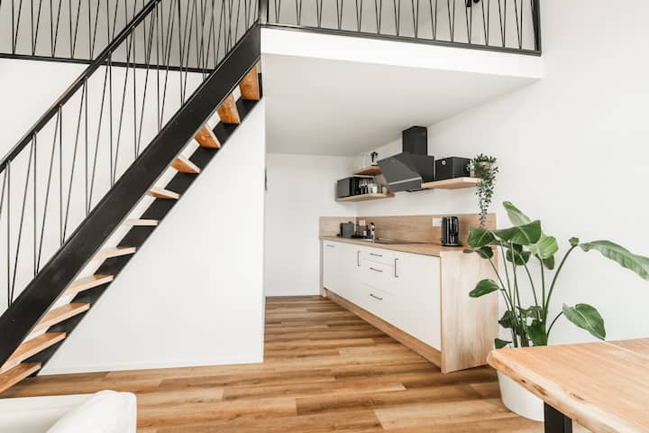 Apartment | Ac | Netflix | Parking - Brno