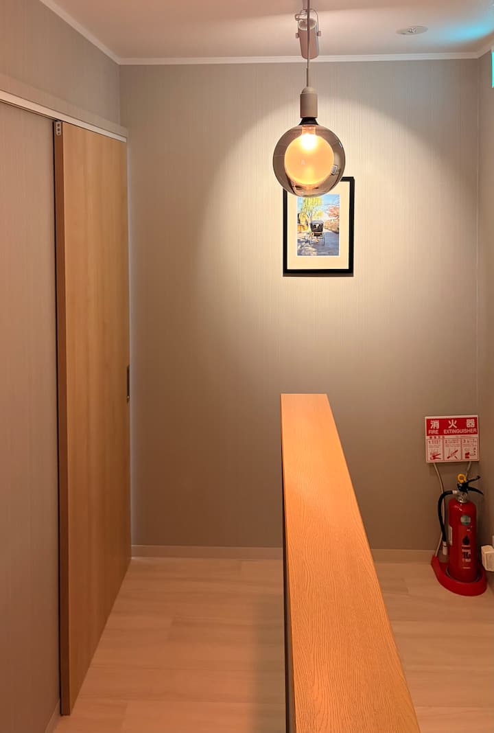 2nd floor
Bed room #1
Queen size w170cm x L195cm