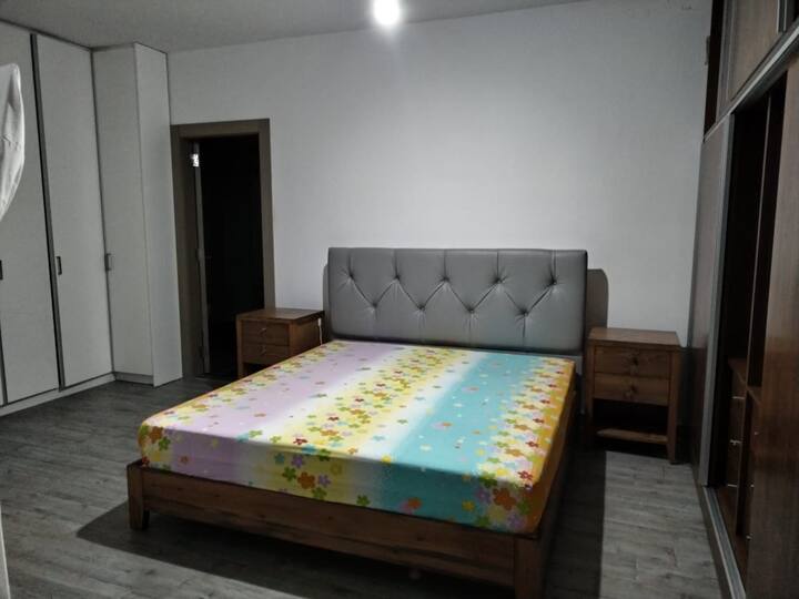 غرفة النوم 1