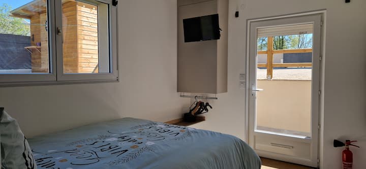 Dhomë gjumi 4