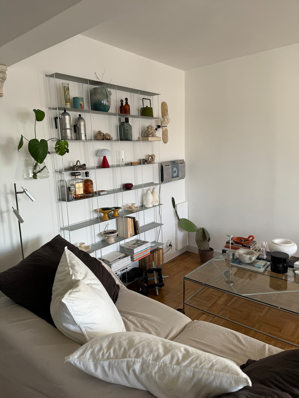 Successful Airbnb property: Canal Saint Martin apartment in Paris 10e Arrondissement