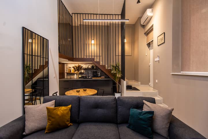 Super modern downtown apartment