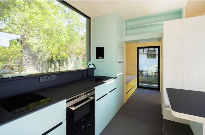 Your Tiny House Close To Center | Free Parking - Praha