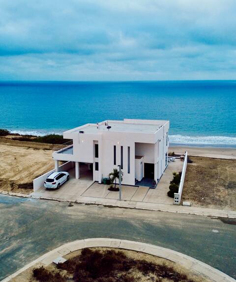 Costa Azul Luxury Guardian & WIF 24/7