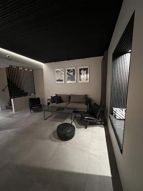 Bright and modern townhouse