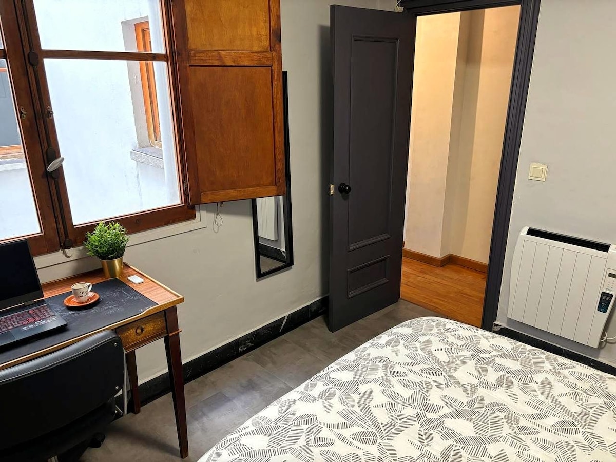 غرفة النوم 1