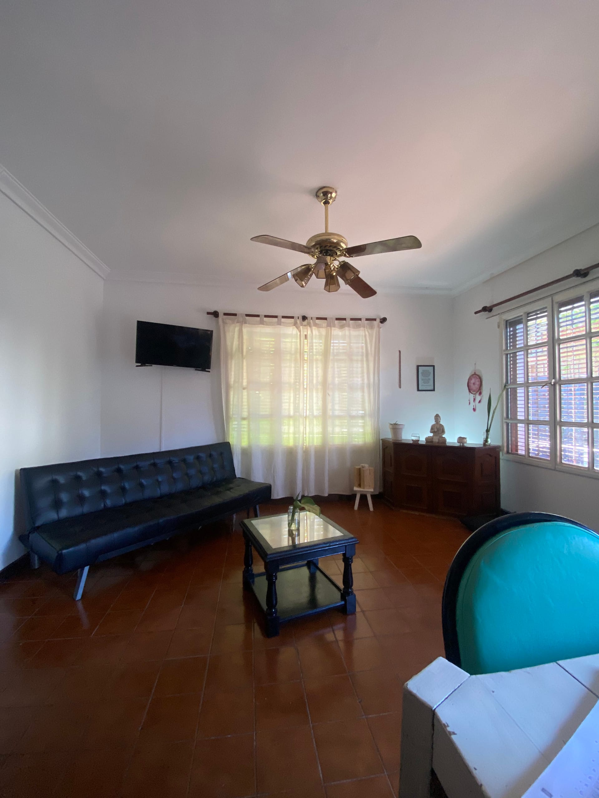 Private room in a shared house in San Fernando