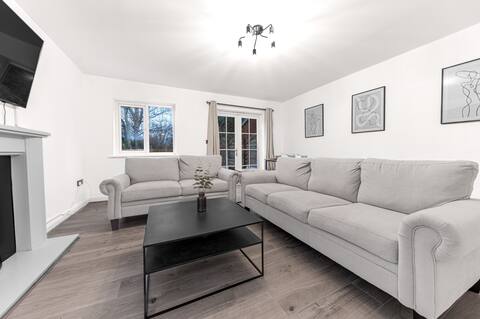 Barrow House - 4 bedrooms
