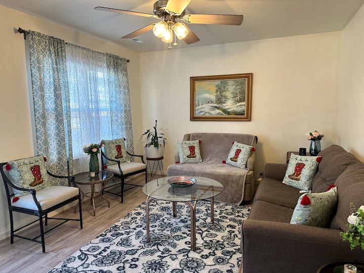 Cheerful & Peaceful 3 Bedrooms - Chesterfield, VA