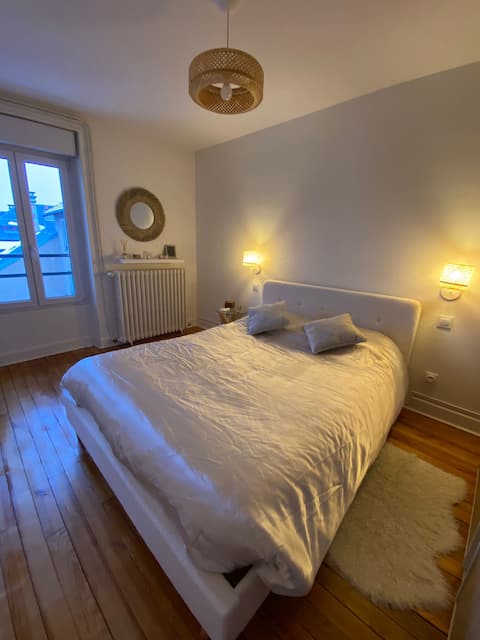 Top Airbnb: T2 Bright with terrace CV à Belfort