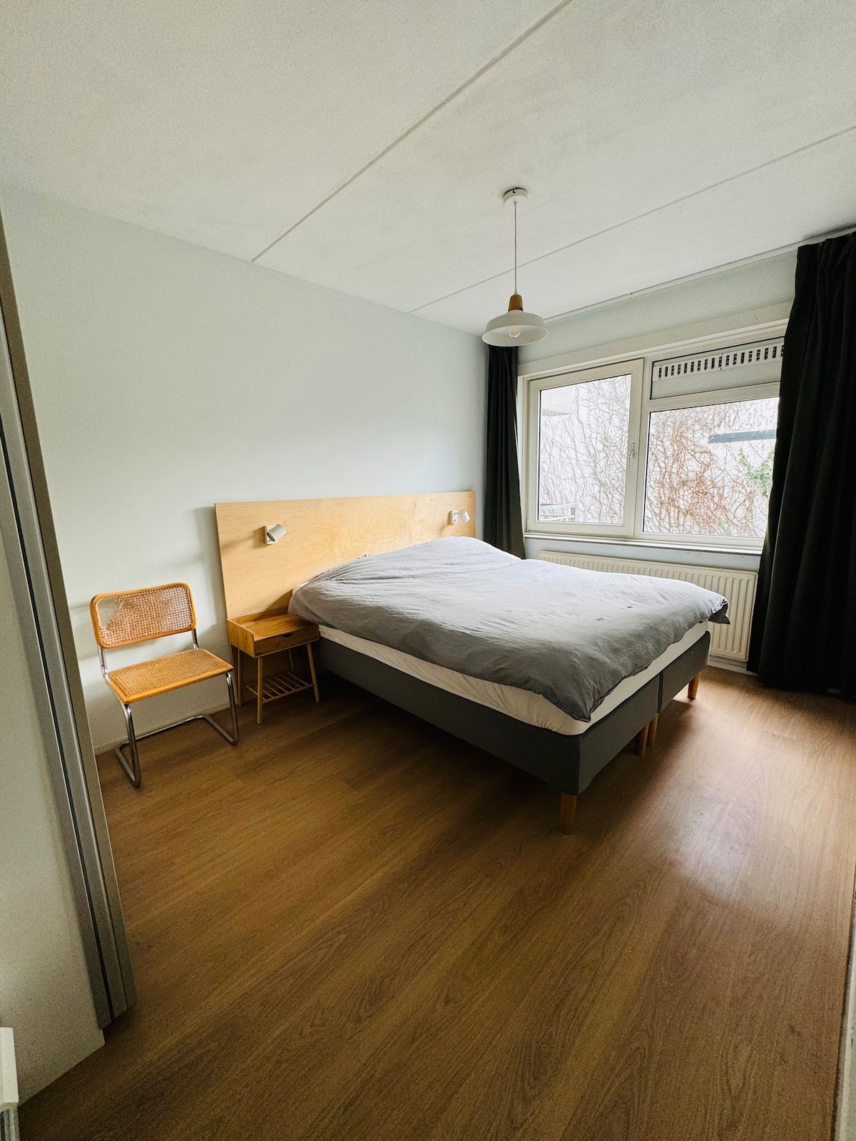 საძინებელი 1