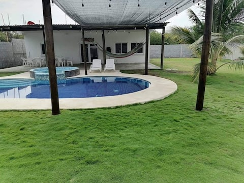 Chalet Playa Villas Anthony