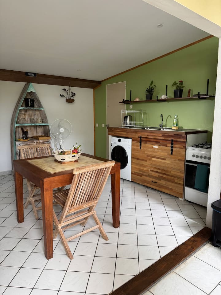ÉVasion Tropicale Bungalow Cosy à 2min De La Plage - Polinesia Francesa